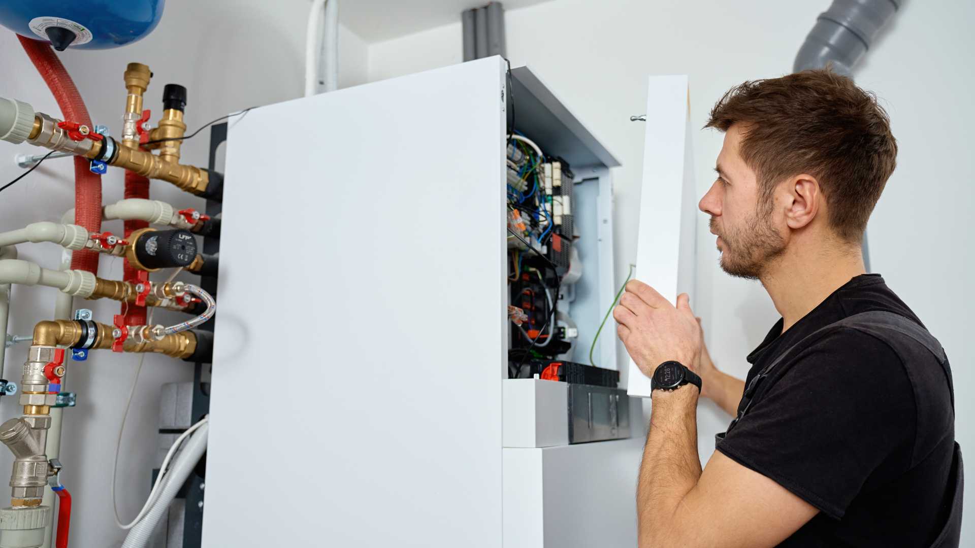 dubai climate affects home plumbing system
